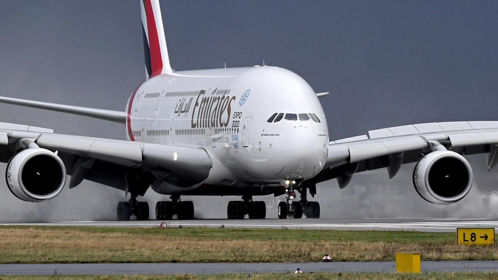 Noticias de compañías aéreas. Noticias de aeropuertos. Airbus A380-800 de Emirates