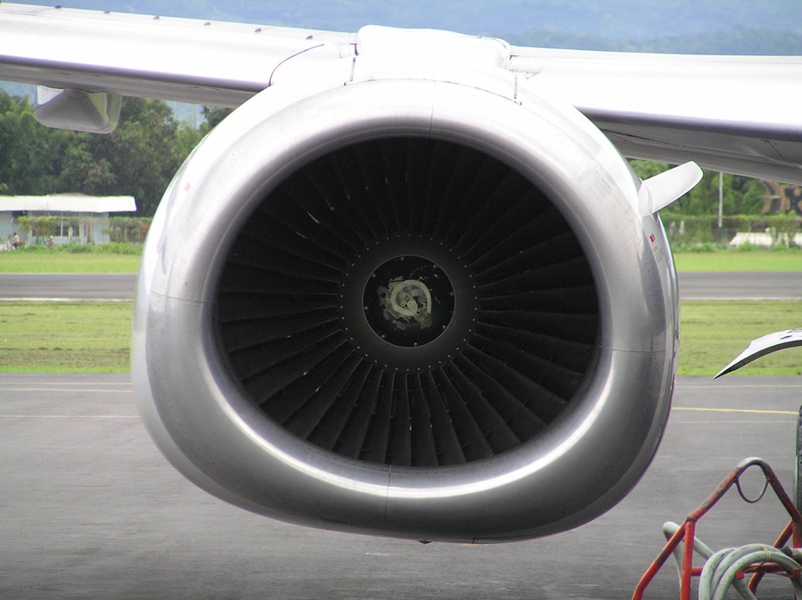 Noticias de aviación. Noticias de aviones. Motor CFM56-3 de un Boeing 737-400