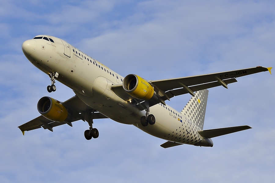 Accidente vuelo 1456 de Iberia. Airbus A320 de Vueling.