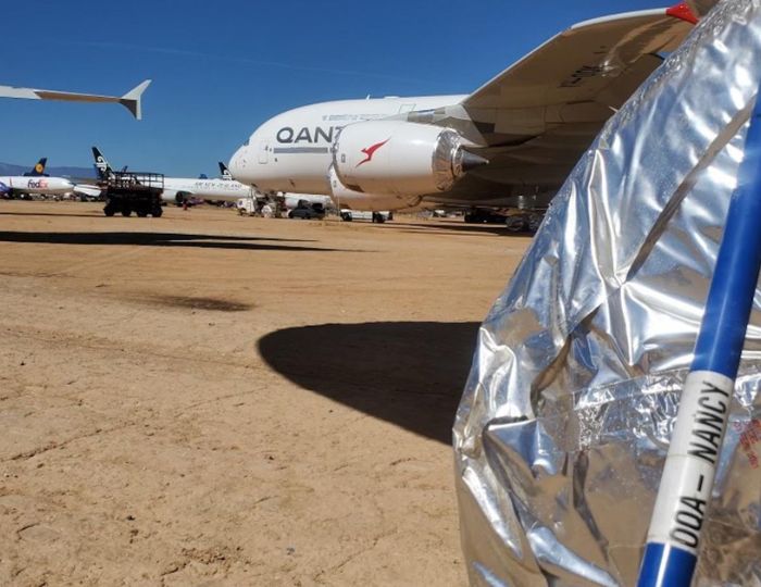 aviones de Qantas estacionados en el desierto de California